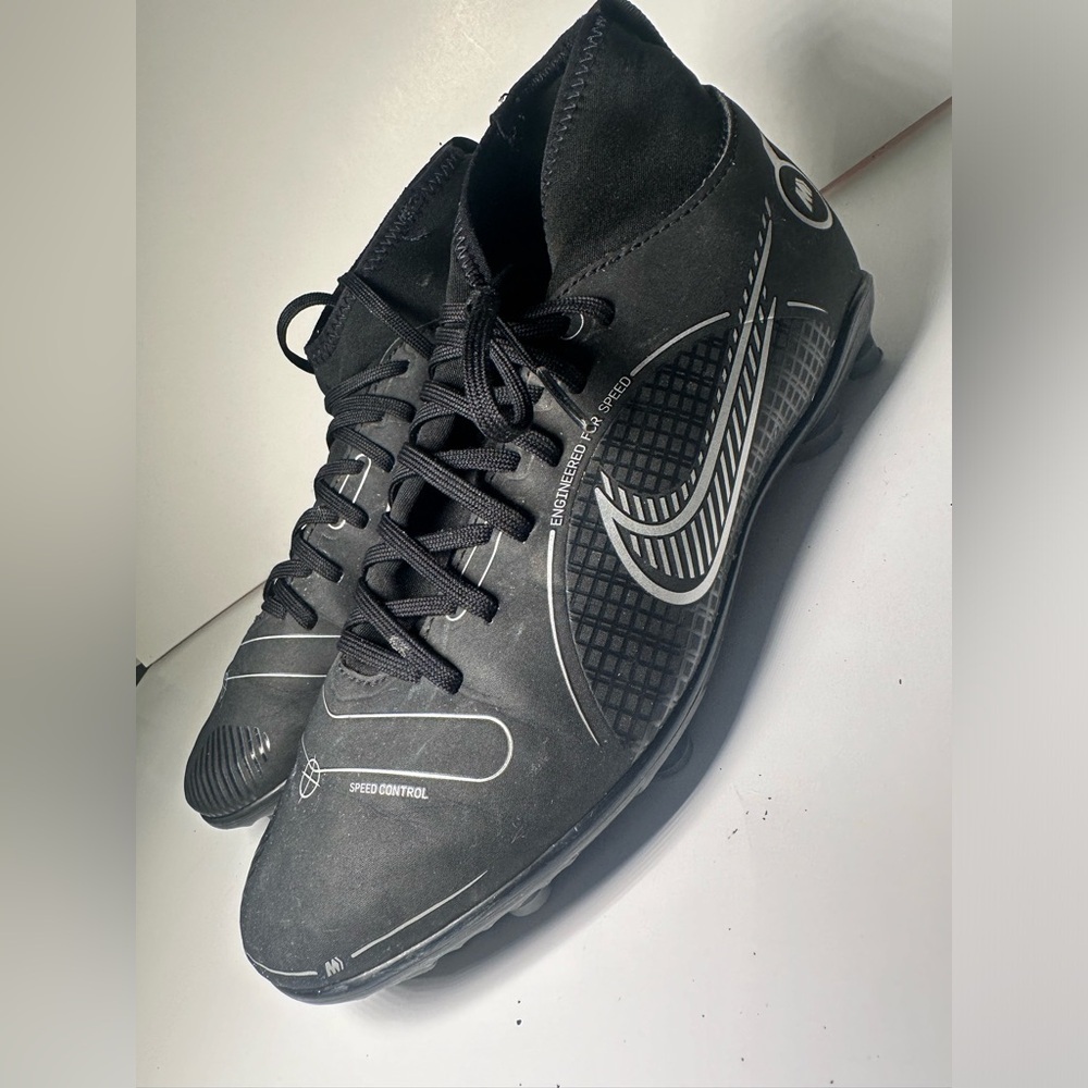 Nike Mercurial Superfly 8 Club MG DJ2904-007 Soccer Cleats 5.5